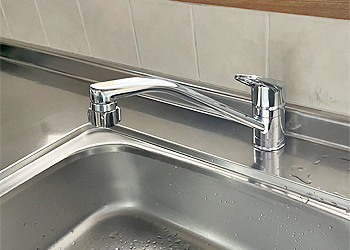 キッチンの蛇口のリフォーム　株式会社GROW